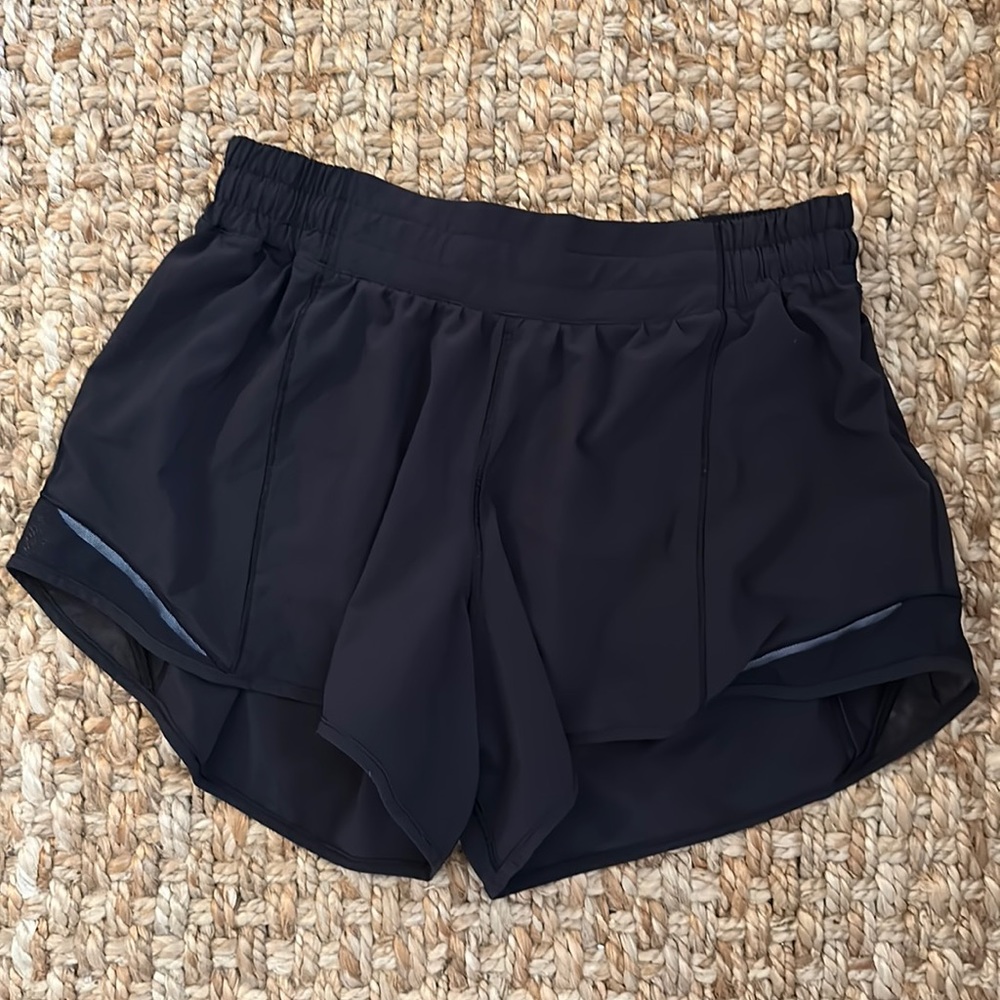 Lululemon Hotty Hot Shorts